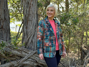 Elevate your everyday looks with the striking and vibrant Strauss Tartan Blazer by Orientique. Made from 100% Cotton, this timeless piece adds a pop of colour and texture to any outfit, making it a must-have for your wardrobe.