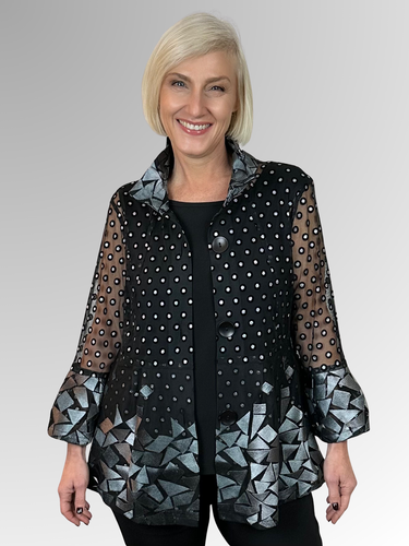The Juliet Jacket by Maglia is a sophisticated choice for special occasions, featuring elegant embroidery on sheer mesh fabric. Accented with a silver sparkle spot trim, its striking bell sleeves and customisable wired collar allow you to create a look that truly stands out.