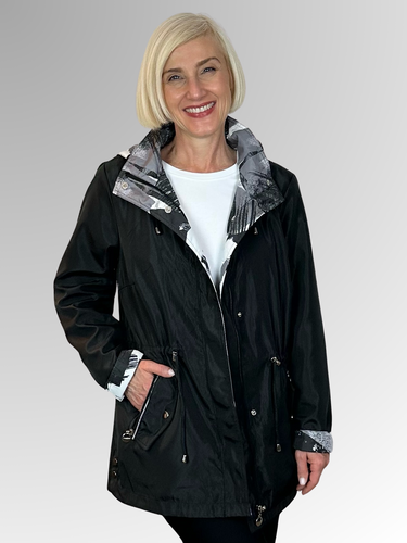 Keep the wind and rain out in our Black Trimmed Water Resistant Jacket. Easy to co-ordinate with your Autumn/Winter wardrobe, it features an adjustable waist to flatter all figures, contrasting cuffs and collar as well as a detachable hood. Made from Polyester, it's fully lined, lightweight and washable.