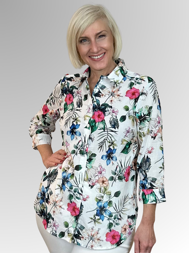 Made from 100% cotton, the Lucy 3/4 Sleeve Blouse feels light, soft, and breathable, perfect for those sunny summer days. Featuring a delightful floral print, smart action back pleats, and a timeless collar, this versatile blouse slides effortlessly into your summer wardrobe, becoming a fresh and fun favourite.