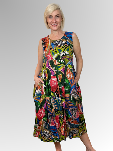 The Torgua Sleeveless Bubble Dress captures everything Orientique is known for; bold artistry, vibrant colour and genuine comfort. Made from 100% organic crinkled cotton, it features a relaxed shape and a softly gathered bubble hem keeping you cool and comfortable all day long. It's the dress you'll reach for again and again when you want to feel effortlessly stylish without any fuss.
