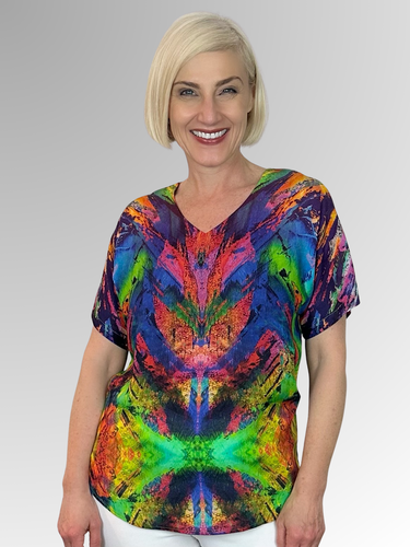 Look great and feel even better in this luxurious Modal V-Neck top. Its stylish Surprise design and ideal sleeve length make this top perfect for the fashionable mature woman who wants to stand out from the crowd. Featuring a range of unique colourful designs, you’ll be sure to turn heads.